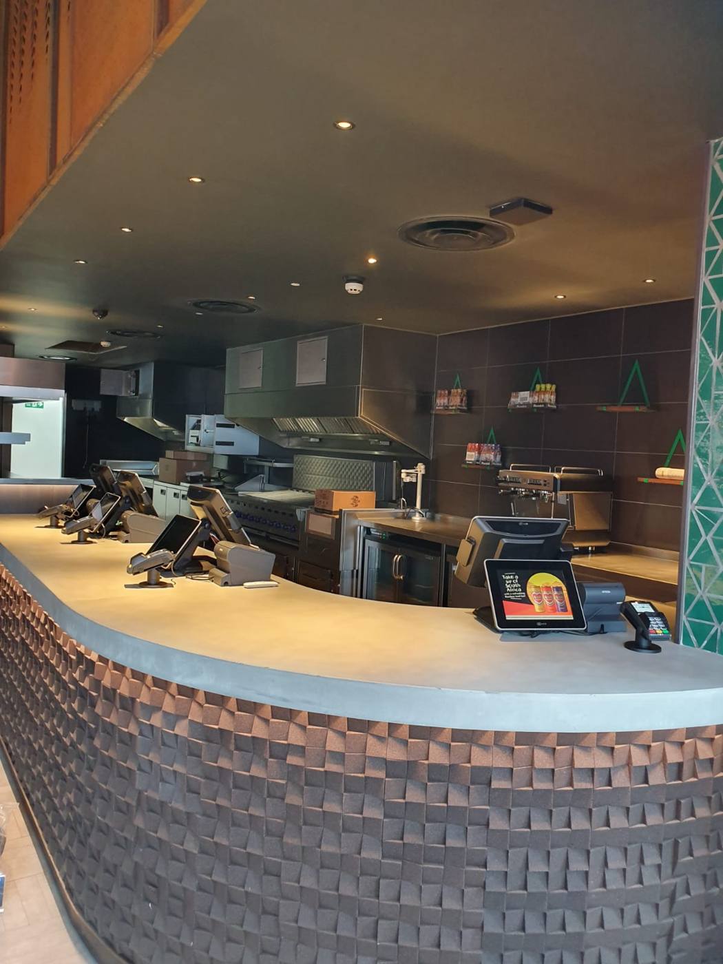 Cleaned curved bar counter in a restaurant